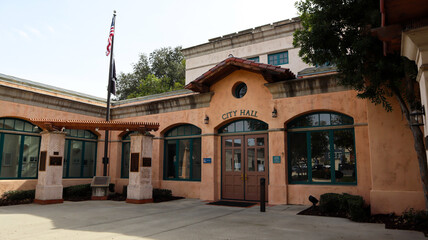 Covina, California: Covina City Hall – Civic Government Building at 125 E College Street