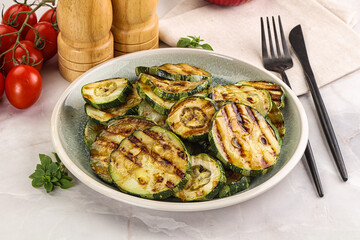 Vegan cuisine Grilled zucchini slices