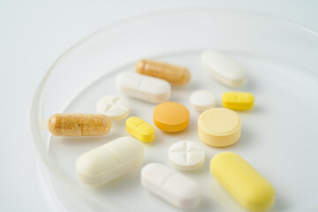 vitamin supplements capsules pill, softgel, fish oil, omega 3, vitamin E