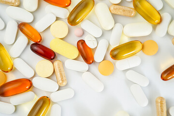 vitamin supplements capsules pill, softgel, fish oil, omega 3, vitamin E