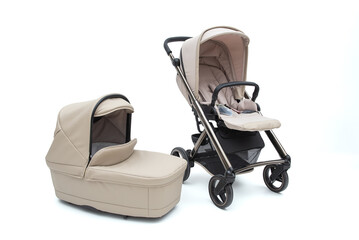 Modern and safe stroller for babies, suitable for comfortable walks and child care.