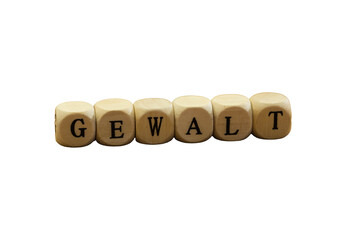 Holzbuchstaben Gewalt freigestellt