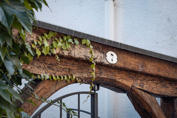 Eingangstor zu Innenhof