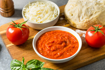 Organic Homemade Tomato Pizza Sauce