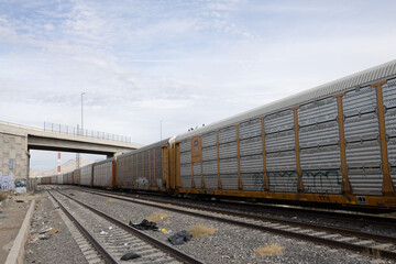Urban Decay Meets Nature on Tracks