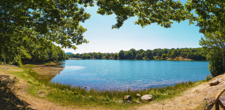 Maulazzo Lake (Alcara li Fusi - Messina - Sicilia - Italia)