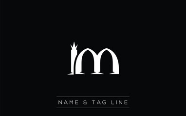 Fototapeta premium IM logo design. A sophisticated, minimalistic logo design featuring golden stylized typography, perfect for branding concepts emphasizing luxury, professionalism, and contemporary aesthetics.