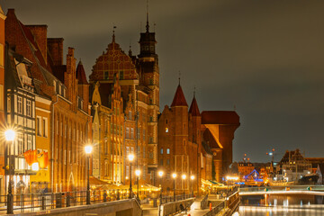 Colorful facades and promenade in Gdańsk Old Town at night © Dreamnordno