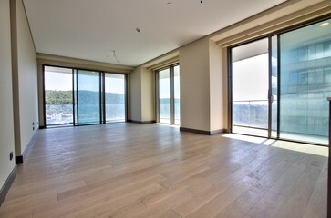 Fototapeta premium Empty Room Interior in a Luxury House