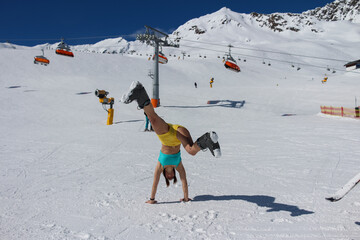 Fit skier wooman. high resolution photo.