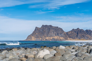 K&uuml;stenlandschaft am Uttlakeiv Strand in Norwegen