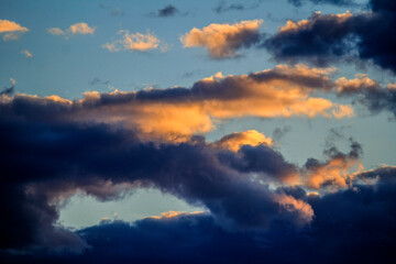 Obraz premium Altocumulus clouds