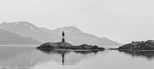 O farol e a neblina © Jens