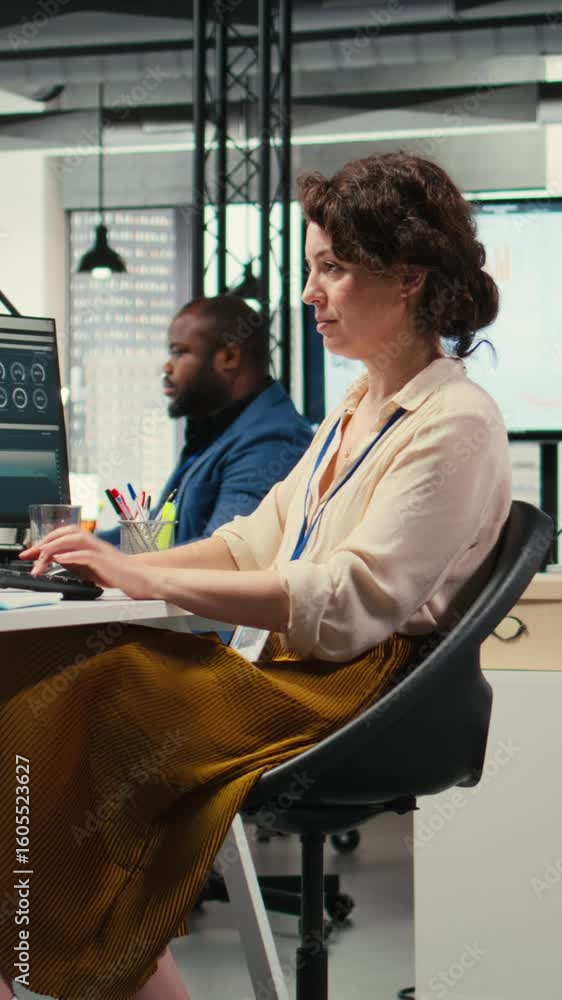 Poster vertical video woman advisor engages in brainstorming sessions and data forecasting, leveraging insi