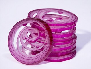 Stack of Beautifully Sliced Purple Onion Rings Ready to Enhance Culinary Creations