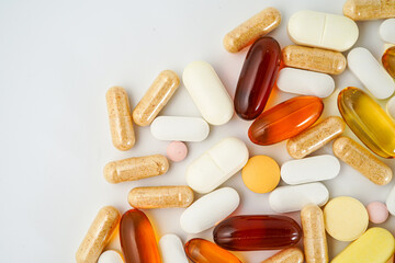 vitamin supplements capsules pill, softgel, fish oil, omega 3, vitamin E