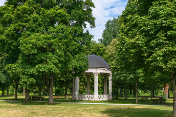 Obraz premium Green Park In Beautiful Landshut