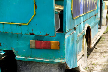 Close-up photo of an old car