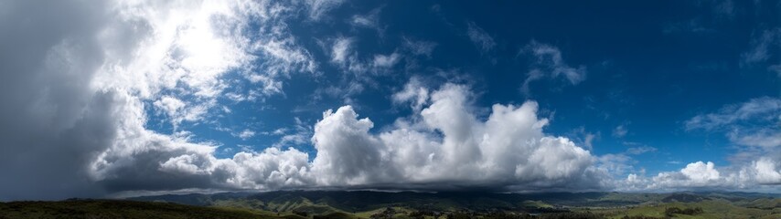 Obraz premium Stunning 360 degree panoramic hdr landscape of dramatic clouds in nature environment