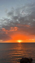 Las consecuencias de brillar con luz propia hace que cambie el color de tu alrededor. 