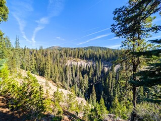beautiful nature scenes near crater lake national park © digidreamgrafix
