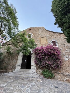 Mur d'&eacute;glise