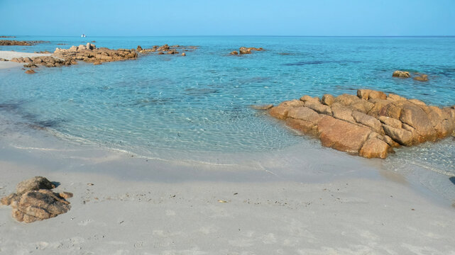 Biderosa Beach - Nuoro - Gulf of Orosei - Sardinia - Italy - Very fine sandy beach gently sloping into a sea of crystal clear water