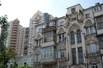 Exploring the architectural contrast of Kyiv's streets at midday