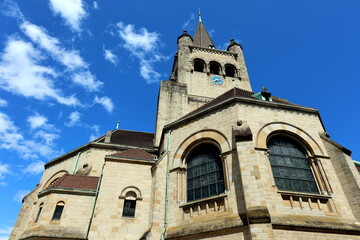 Seitenansicht der Pauluskirche in Basel