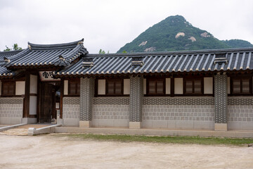 View of the boundary wall and building in Gyeongbokgung Palace in Seoul, South Korea