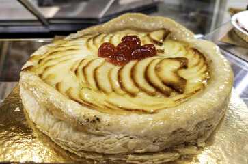 Homemade apple pie