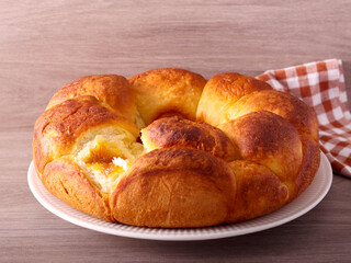 Jam filling  monkey bread