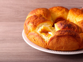 Jam filling  monkey bread