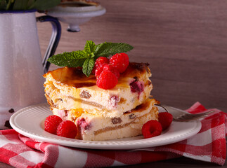 Apple and raspberry cottage cheese slices