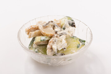 蒲鉾ときゅうりと塩昆布のクリームチーズ和え