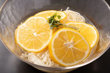 冷やし　レモンそうめん
