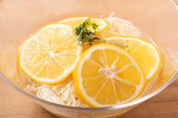 冷やし　レモンそうめん