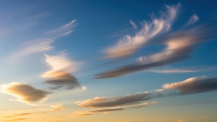 Obraz premium Golden Hour Sky Collection Dramatic Sunset Clouds Natural Landscape