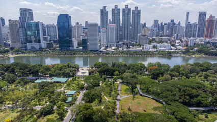 Obraz premium Benjakitti Park and Bangkok Capital