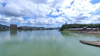 木曽川ライン大橋からの犬山城方向（夏）1