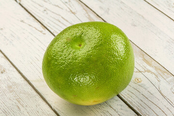 Green ripe fruit sweetie citrus