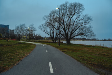 The photo showcases the beautiful scenery on both sides of the Lake Burley Griffin