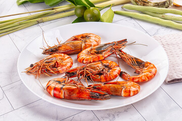 Hot boiled big tiger prawn