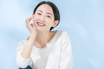 女性