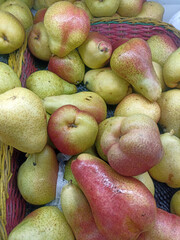 pears in the market