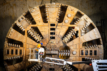 Tunnel Boring Machine (TBM)