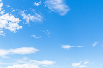 夏の空　澄んだ青空と雲278