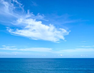 Obraz premium Blurry ocean and sky