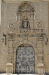 Obraz premium Portada de la Iglesia de San Gil Abad en Zaragoza