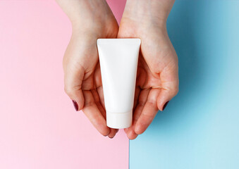 Cosmetic Bottle Mockup for Beauty Product Packaging Design – Realistic PSD Template